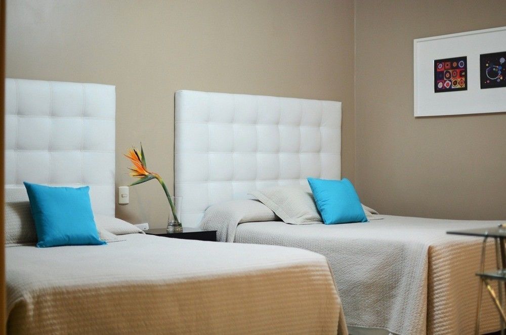 Casa Andina Standard Trujillo Plaza Hotel Bagian luar foto