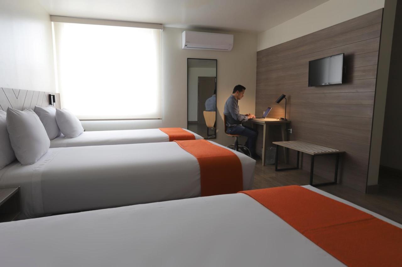 Casa Andina Standard Trujillo Plaza Hotel Bagian luar foto