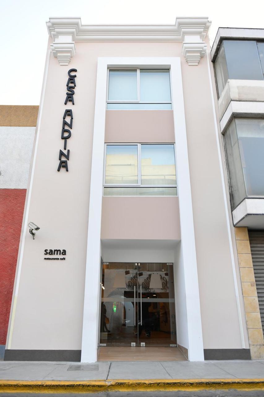 Casa Andina Standard Trujillo Plaza Hotel Bagian luar foto